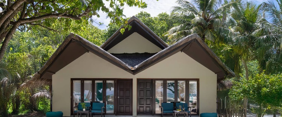 Deluxe Beach Villa