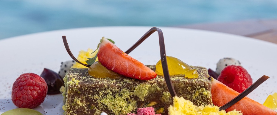 WATER VILLA RESTAURANT & LOUNGE