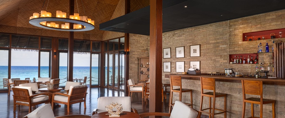 WATER VILLA RESTAURANT & LOUNGE