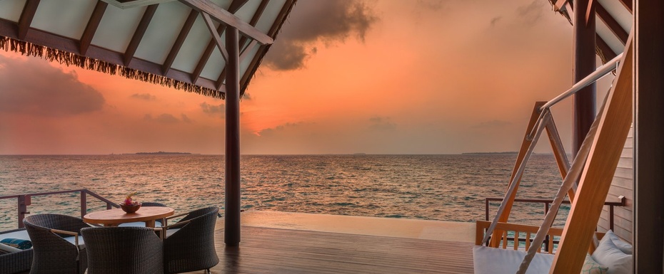 Overwater Ocean Suite with Infinity Pool