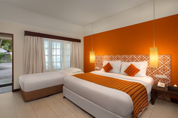 Adaaran Select Hudhuranfushi