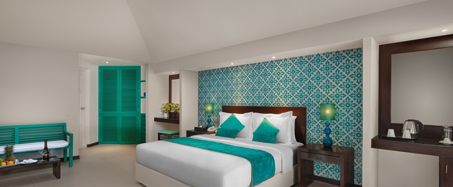 Sunset Family Beach Villa