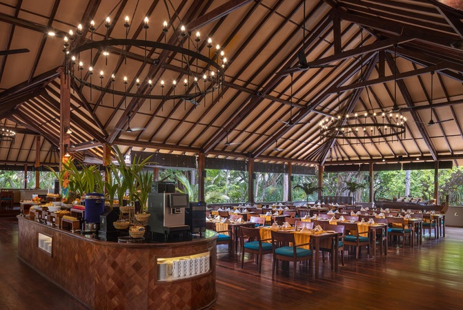 Adaaran Select Meedhupparu