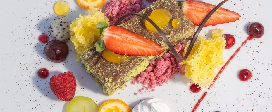 WATER VILLA RESTAURANT & LOUNGE