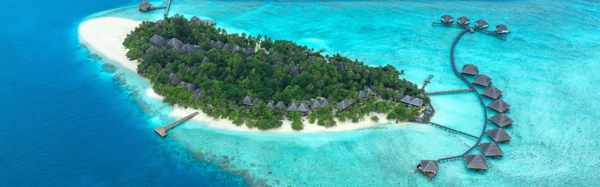 Adaaran Club Rannalhi - Background